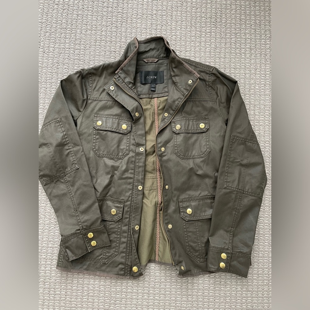 Coats/outerwear